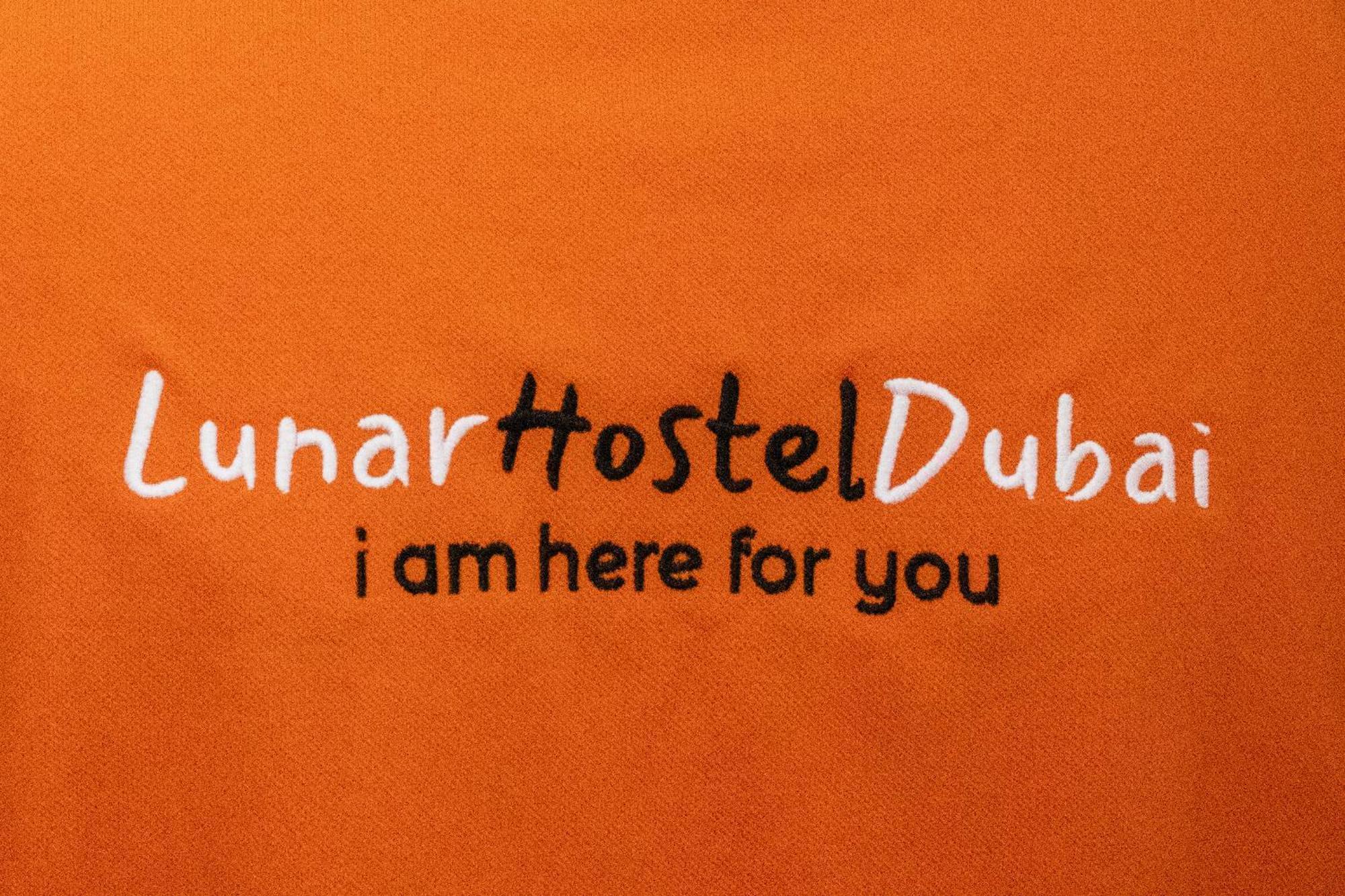 Lunar Hostel 96 Dubai Exterior foto